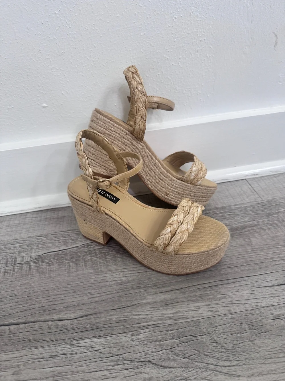 Nine West Braided Straw Espadrille Platform Sandals Neutral Tan 5.5